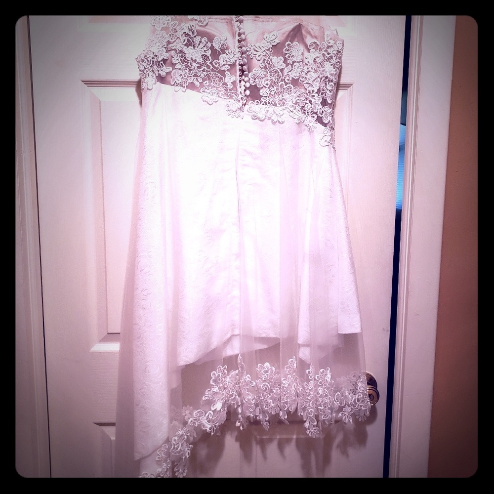 Wedding dress